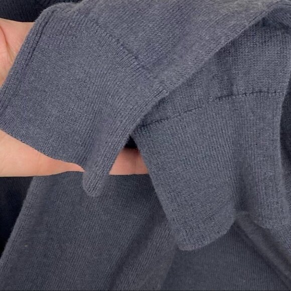 Aritzia Babaton Cashmere Crew Neck Long Sleeve‎ Sweater Size XXS The Group Knit - Picture 5 of 10